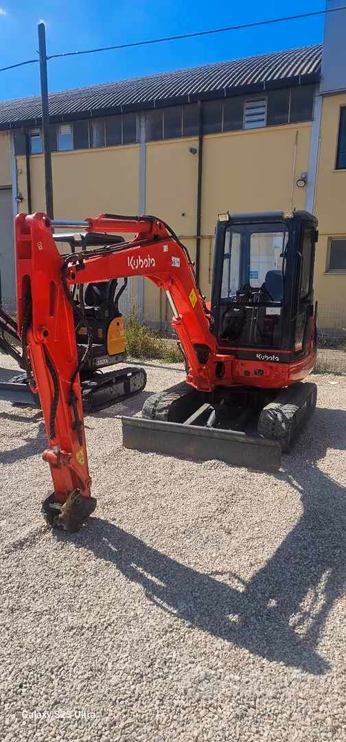 Miniescavatore kubota kx91