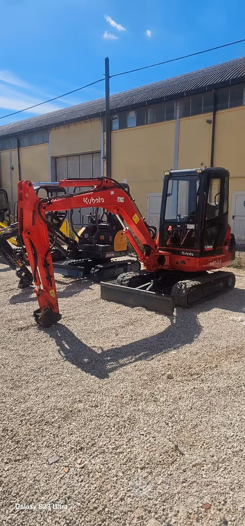 Miniescavatore kubota kx91