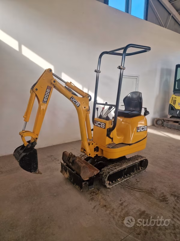 Miniescavatore jcb 8008