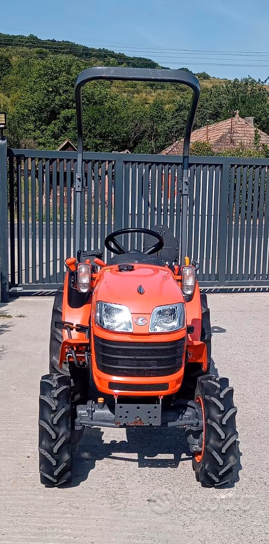 Trattore kubota B 1620