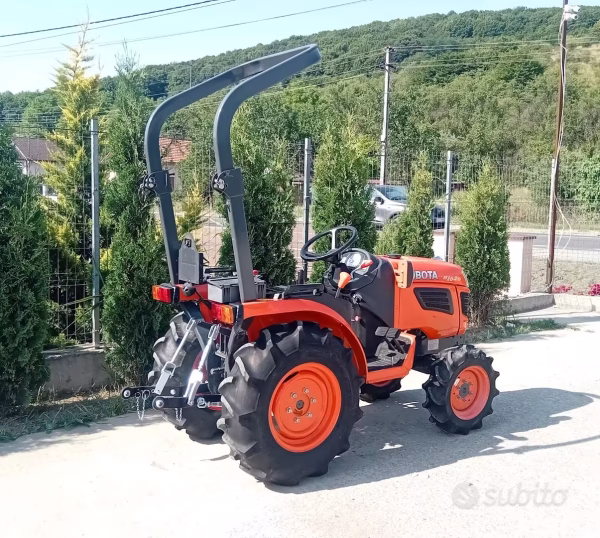 Trattore kubota B 1620